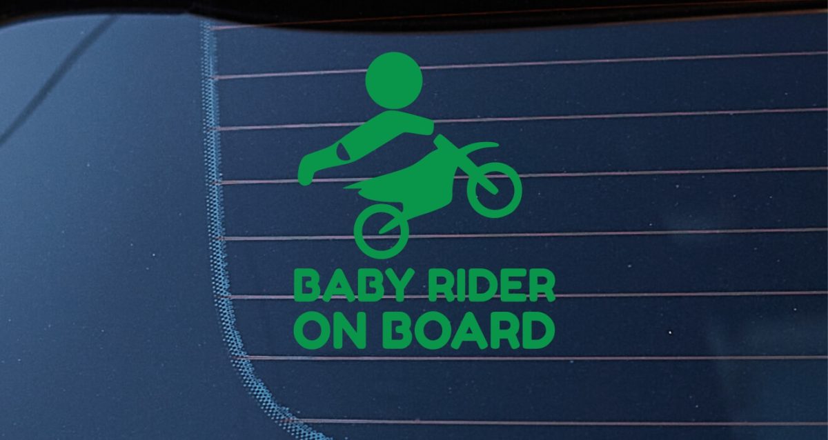 Αυτοκόλλητο Βινύλιο "Baby Rider on Board" για Αυτοκίνητο 🚗👶🛵 — εικόνα 1 από 3