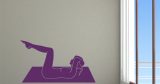 Yoga - Pilates - Κοπέλα γυμνάζεται σε στρώμα — εικόνα 1 από 6